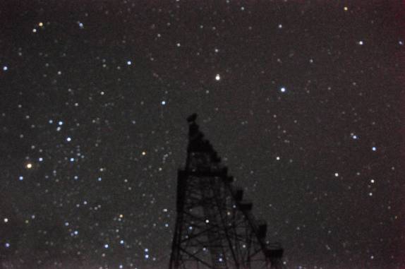 Céu completamente strelado na nossa noite na torre da Embratel, na BR-319, a rodovia que liga Manaus à Porto Velho